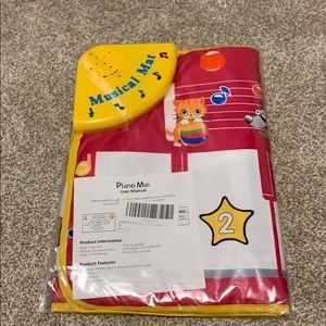 Toddler piano mat
